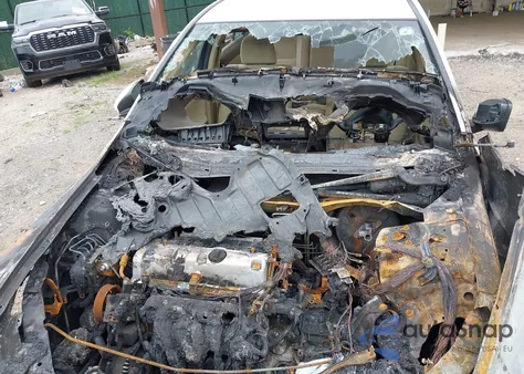 2010 Honda Accord 2.4 Lx z USA, uszkodzony, nr VIN 1HGCP2F36AA066832